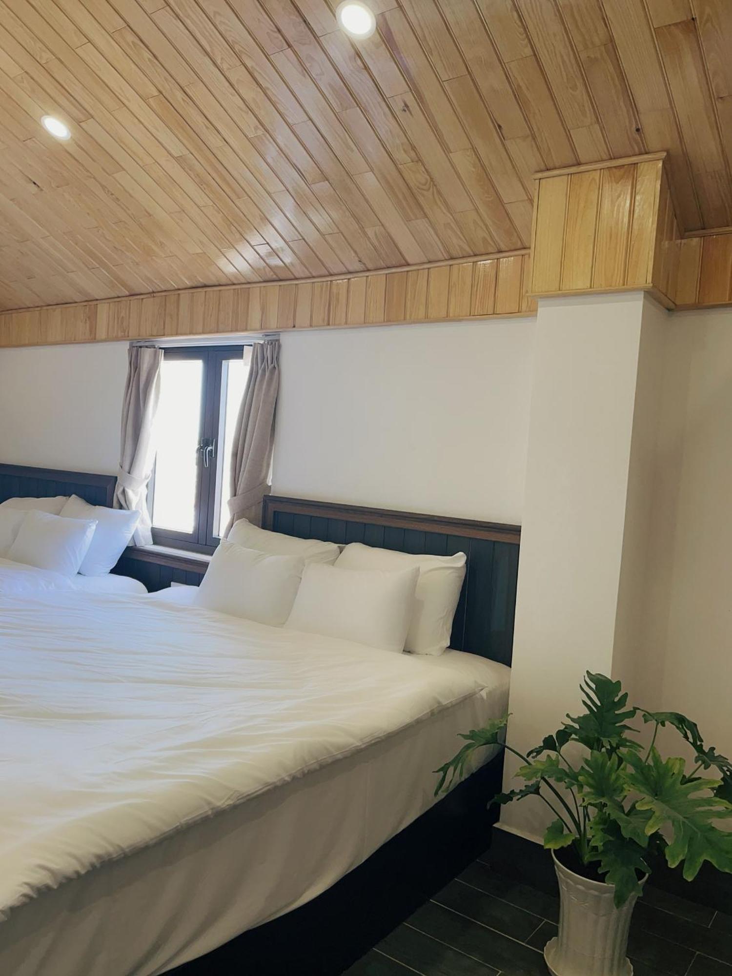 Olagi Hotel Dalat Exteriör bild